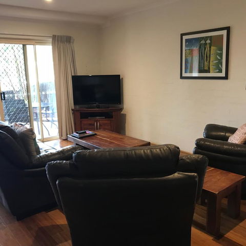 Mariner Bay Apartments - Surfers Paradise Gold Coast 8