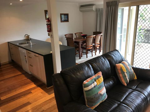 Mariner Bay Apartments - Surfers Paradise Gold Coast 9