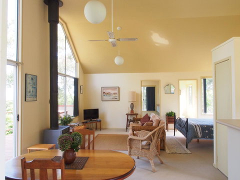 Bundle Hill Cottages - Surfers Paradise Gold Coast 6
