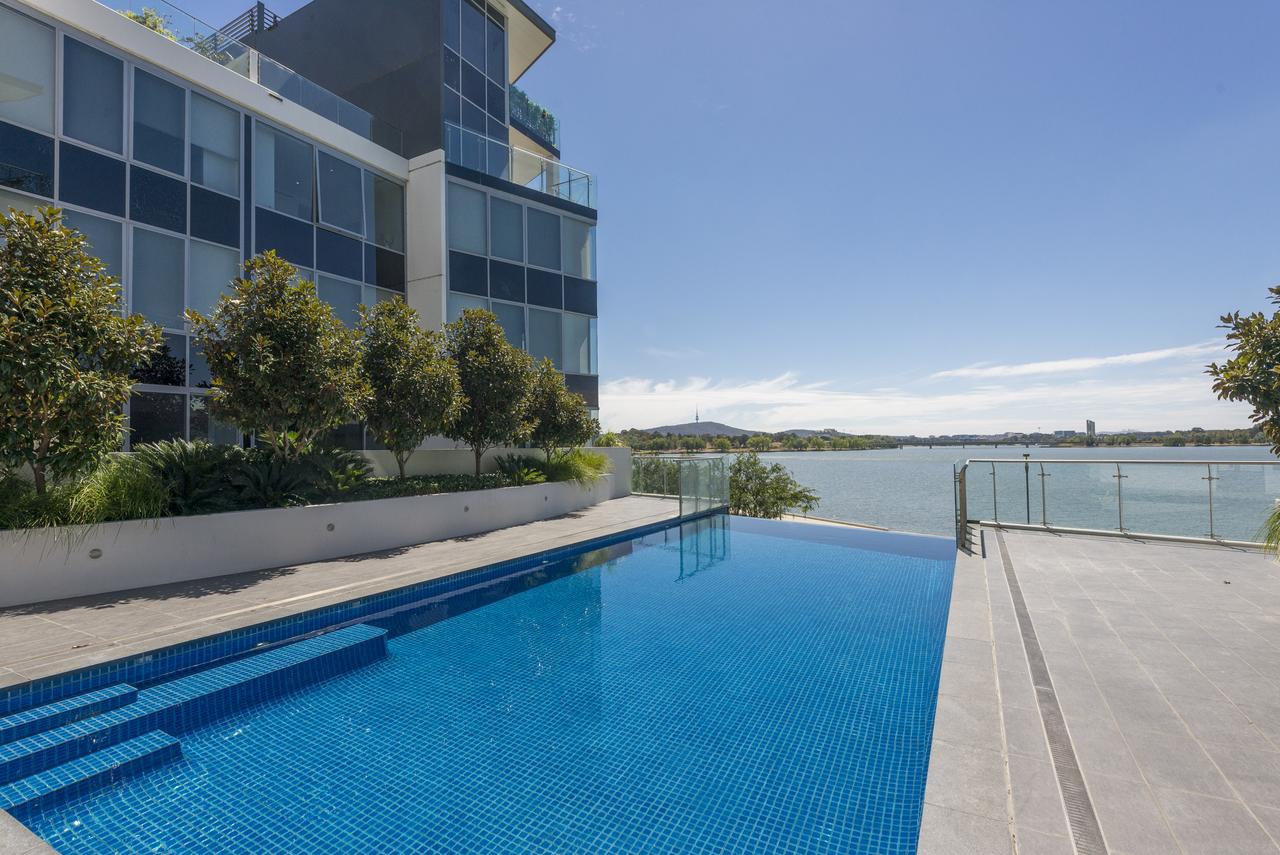 Kingston ACT Surfers Paradise Gold Coast
