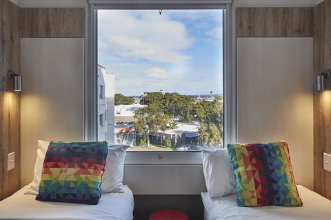 Ibis Budget Sydney Airport - Surfers Paradise Gold Coast 33