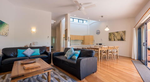 Byron Quarter Apartments - Surfers Paradise Gold Coast 26