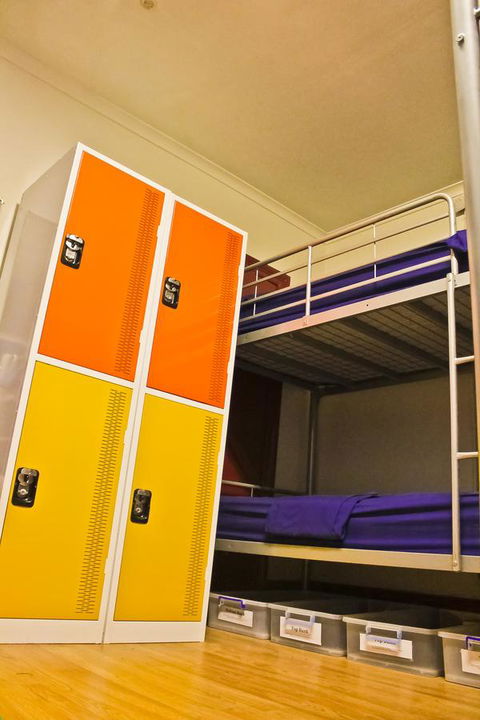 Mad Monkey Kings Cross - Surfers Paradise Gold Coast 33