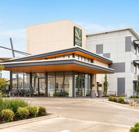 Quality Hotel Rules Club Wagga - Surfers Paradise Gold Coast