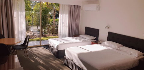 Marina Resort - Surfers Paradise Gold Coast 41