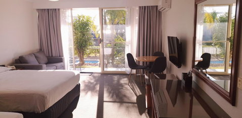 Marina Resort - Surfers Paradise Gold Coast 43