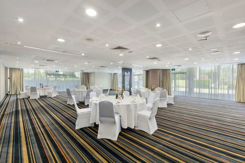 Quality Suites Pioneer Sands - Surfers Paradise Gold Coast 13