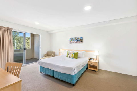 Quality Suites Pioneer Sands - Surfers Paradise Gold Coast 9