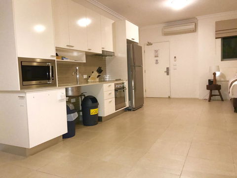 Byron Bay Hotel And Apartments - Surfers Paradise Gold Coast 19
