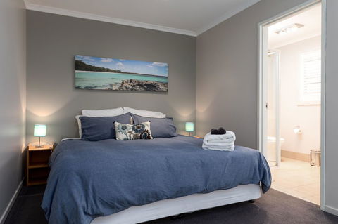 The Edgewater On Greville - Surfers Paradise Gold Coast 28