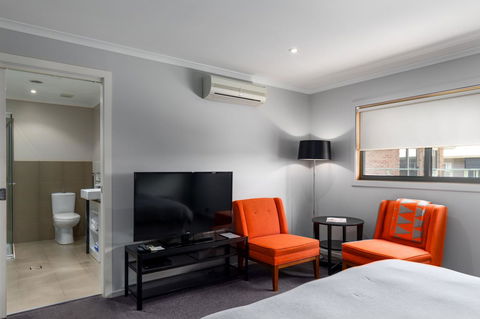 The Edgewater On Greville - Surfers Paradise Gold Coast 23