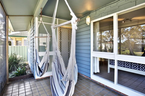 Hayes Beach House I Award Winner I 4 Mins To Beach - Surfers Paradise Gold Coast 16