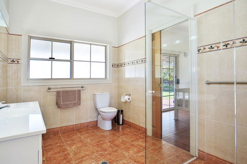 Terara Riverside Retreat - Surfers Paradise Gold Coast 17