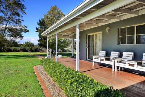 Terara Riverside Retreat - Surfers Paradise Gold Coast 38