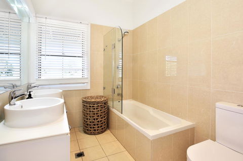 Terara Riverside Retreat - Surfers Paradise Gold Coast 20