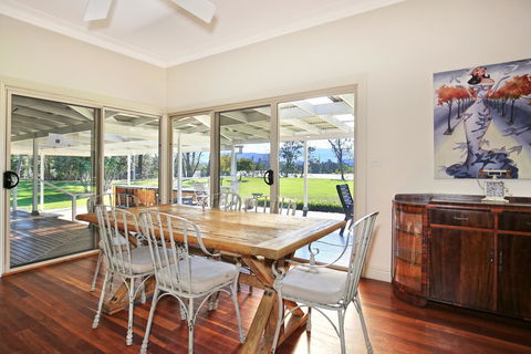 Terara Riverside Retreat - Surfers Paradise Gold Coast 2