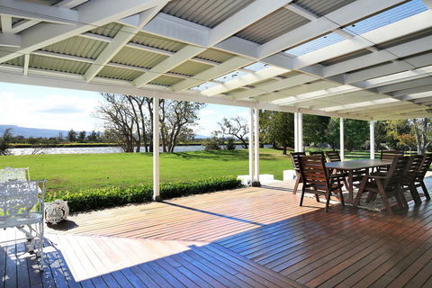 Terara Riverside Retreat - Surfers Paradise Gold Coast 25