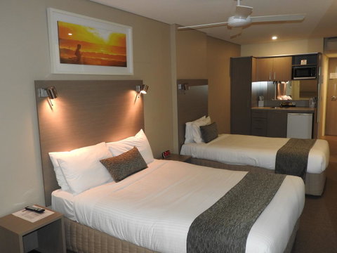 Manly Paradise Motel & Apartments - Surfers Paradise Gold Coast 1