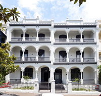 Hotel Challis - Surfers Paradise Gold Coast