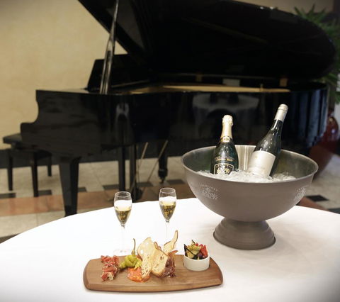 The Grace Hotel - Surfers Paradise Gold Coast 23