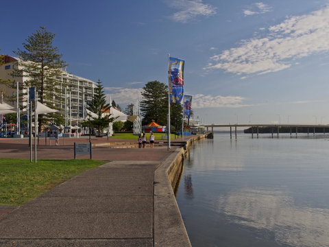 Oaks The Entrance Waterfront Suites - Surfers Paradise Gold Coast 12