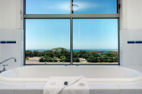 The Observatory Self Contained Apartments - Surfers Paradise Gold Coast 5