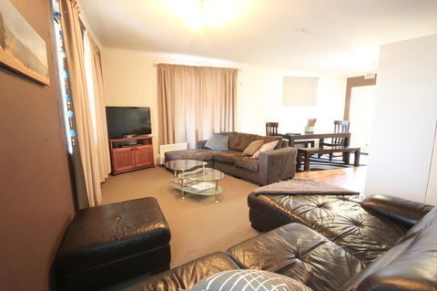 Full Circle Apartments - Surfers Paradise Gold Coast 6