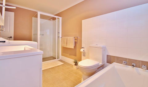 Full Circle Apartments - Surfers Paradise Gold Coast 20