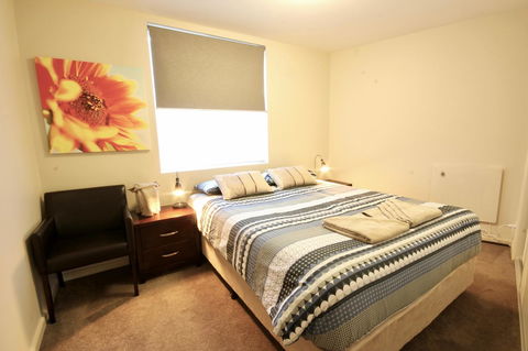 Full Circle Apartments - Surfers Paradise Gold Coast 9