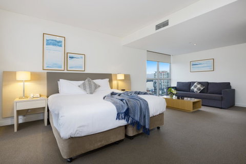 Sage Hotel Wollongong - Surfers Paradise Gold Coast 37