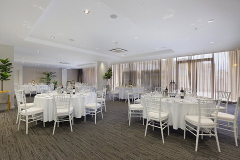 Sage Hotel Wollongong - Surfers Paradise Gold Coast 32
