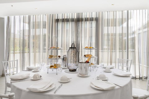 Sage Hotel Wollongong - Surfers Paradise Gold Coast 27