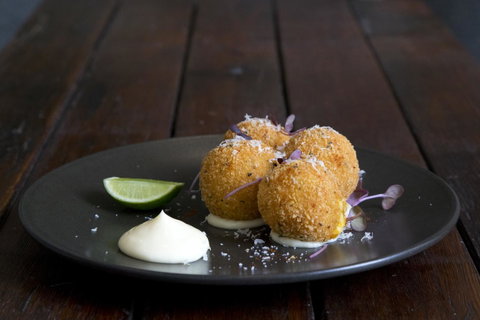 Sage Hotel Wollongong - Surfers Paradise Gold Coast 25