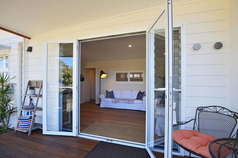 Jervis Bay Beach Shack I Pet Friendly - Surfers Paradise Gold Coast 10
