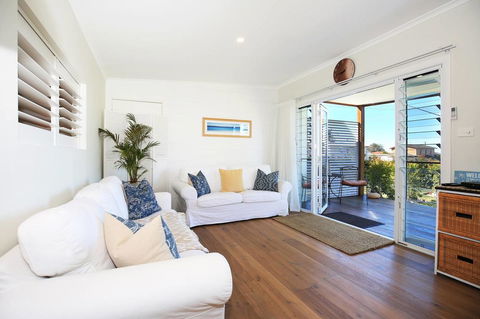 Jervis Bay Beach Shack I Pet Friendly - Surfers Paradise Gold Coast 2