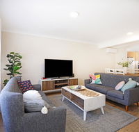 Abode  Culburra - Pet Friendly - 4 Mins to Beach - Surfers Paradise Gold Coast