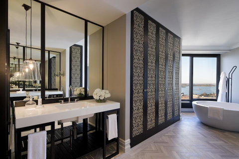 Four Seasons Hotel Sydney - Surfers Paradise Gold Coast 33