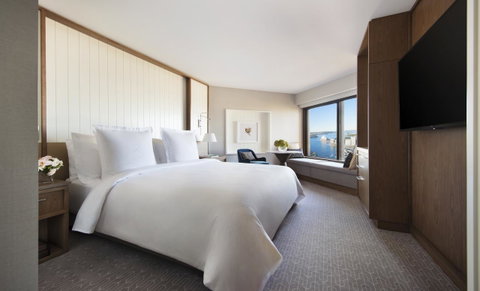 Four Seasons Hotel Sydney - Surfers Paradise Gold Coast 12