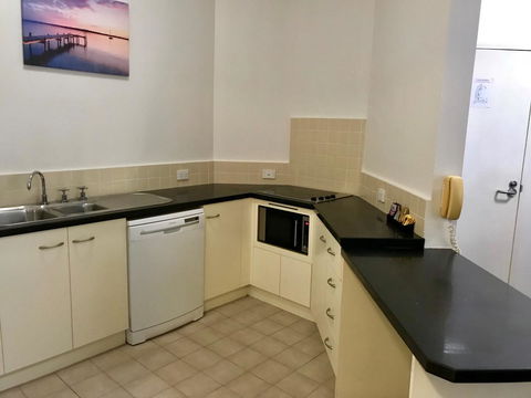 Charlesworth Bay Beach Resort - Surfers Paradise Gold Coast 11