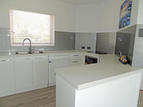 Charlesworth Bay Beach Resort - Surfers Paradise Gold Coast 9
