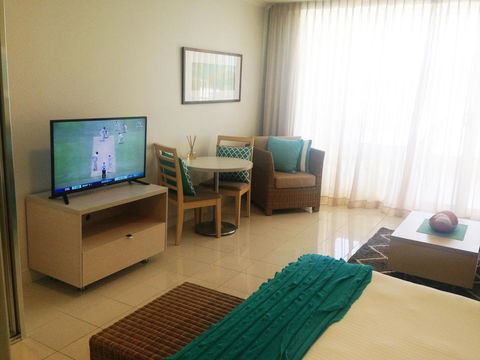 BASE Holidays - Ettalong Beach Premium Apartments - Surfers Paradise Gold Coast 33