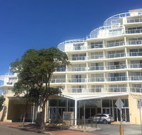 Ettalong Beach Premium Waterview Apartments - Surfers Paradise Gold Coast