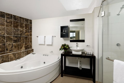Rydges Mount Panorama Bathurst - Surfers Paradise Gold Coast 23