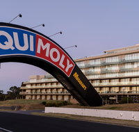 Rydges Mount Panorama Bathurst - Surfers Paradise Gold Coast