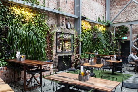 The Lucky Hotel - Surfers Paradise Gold Coast 12