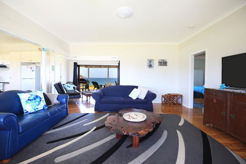 Glory @ Culburra - Absolute Beachfront - Pet & Family Friendly - Surfers Paradise Gold Coast 2