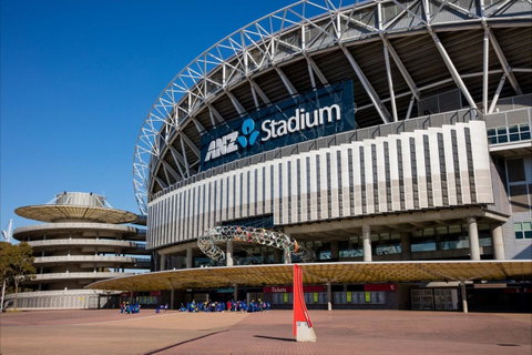 Stunning Views Sydney Olympic Park - Surfers Paradise Gold Coast 34