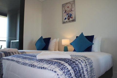Stunning Views Sydney Olympic Park - Surfers Paradise Gold Coast 21