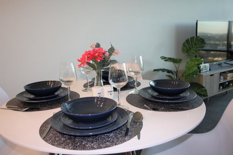 Stunning Views Sydney Olympic Park - Surfers Paradise Gold Coast 2