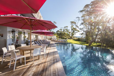 Bannisters By The Sea Mollymook - Surfers Paradise Gold Coast 2